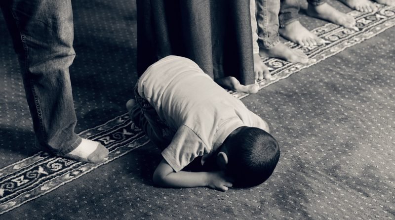kid, praying, muslim